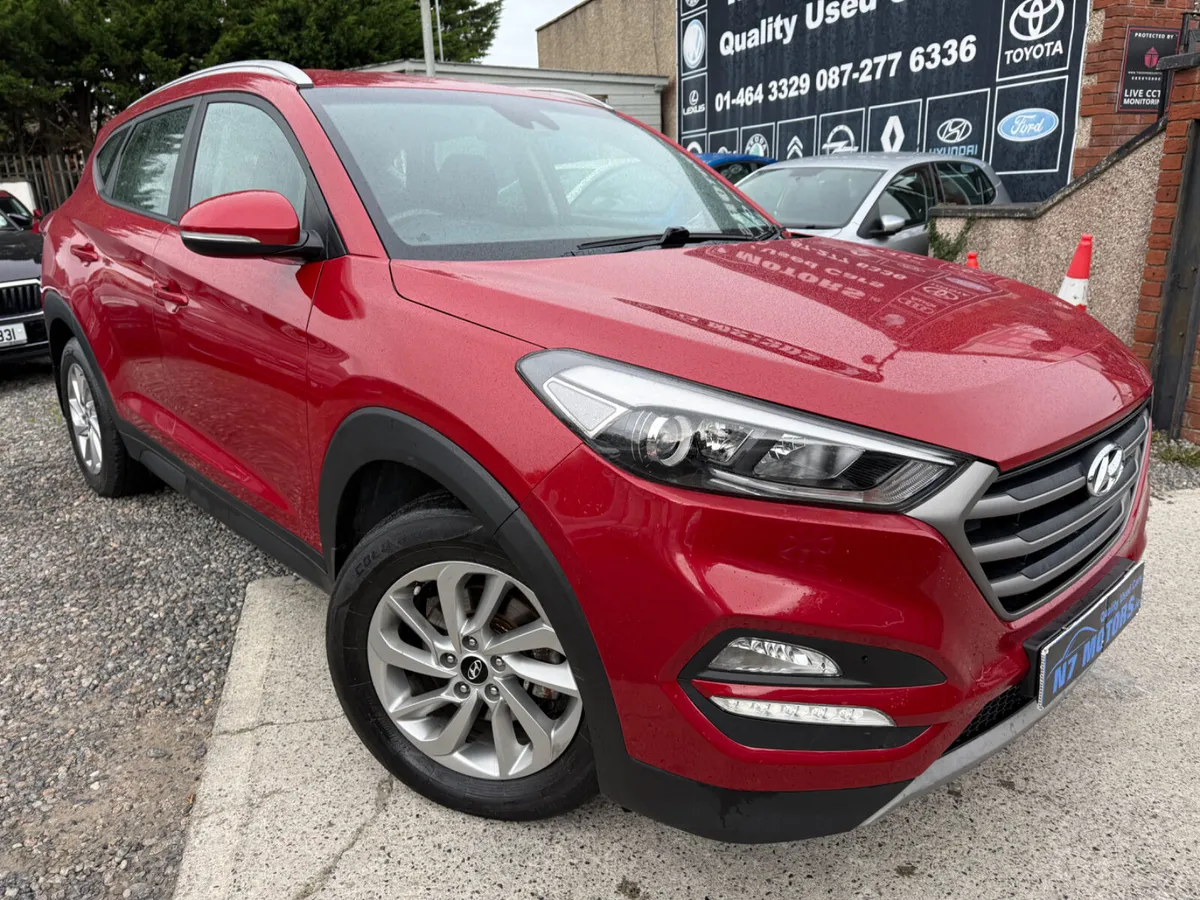 2016 Hyundai Tucson  1.7 SE NAV AUTO - Image 1