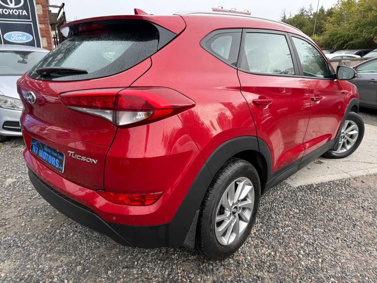 2016 Hyundai Tucson  1.7 SE NAV AUTO - Image 4