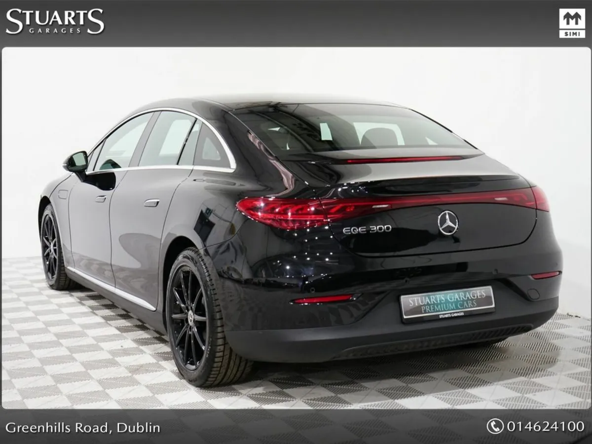 Mercedes-Benz EQE 300 4DR AUTO*Adaptive High Beam - Image 2