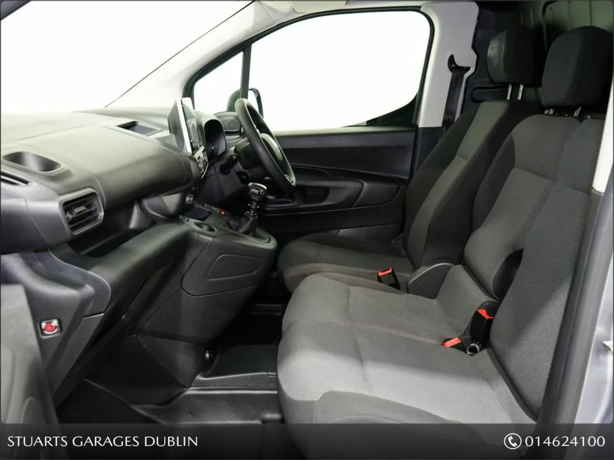 Fiat Doblo LWB 1.5 100HP 1000KG 4DR - Image 3