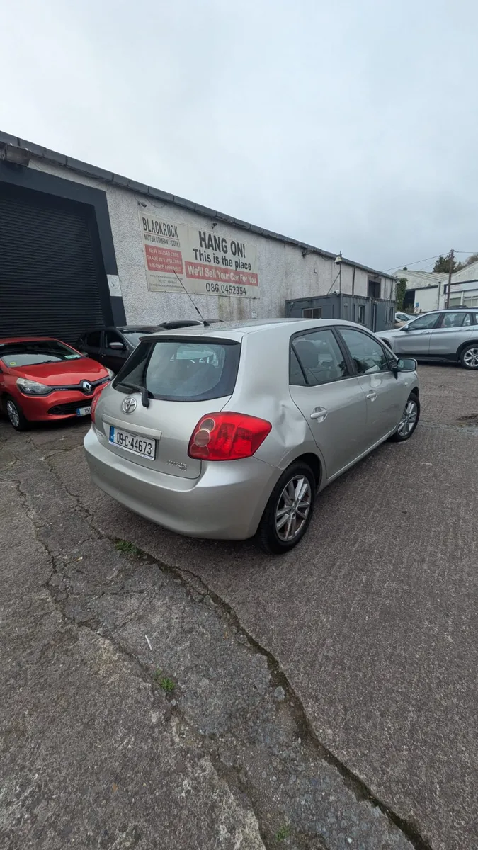 Toyota Auris 2009 - Image 4