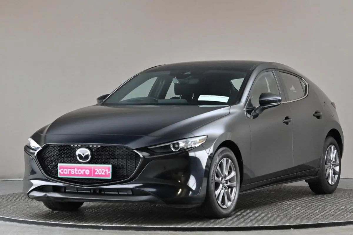 Mazda 3 2.0 Petrol 6spd 122BHP  head-up Display s - Image 3