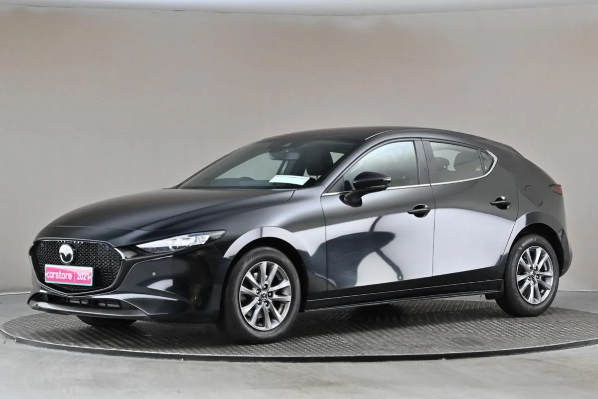 Mazda 3 2.0 Petrol 6spd 122BHP  head-up Display s - Image 4