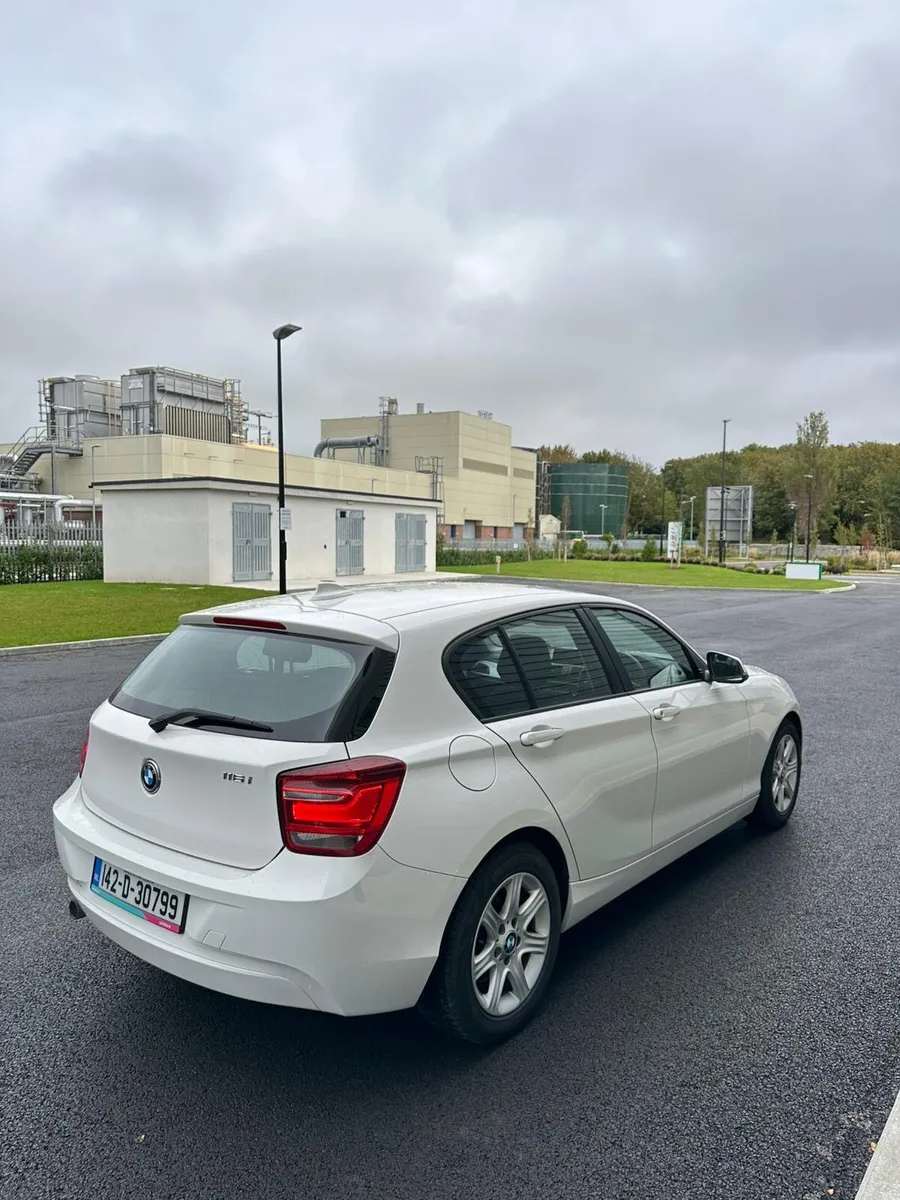 BMW 116i Automatic - Image 4