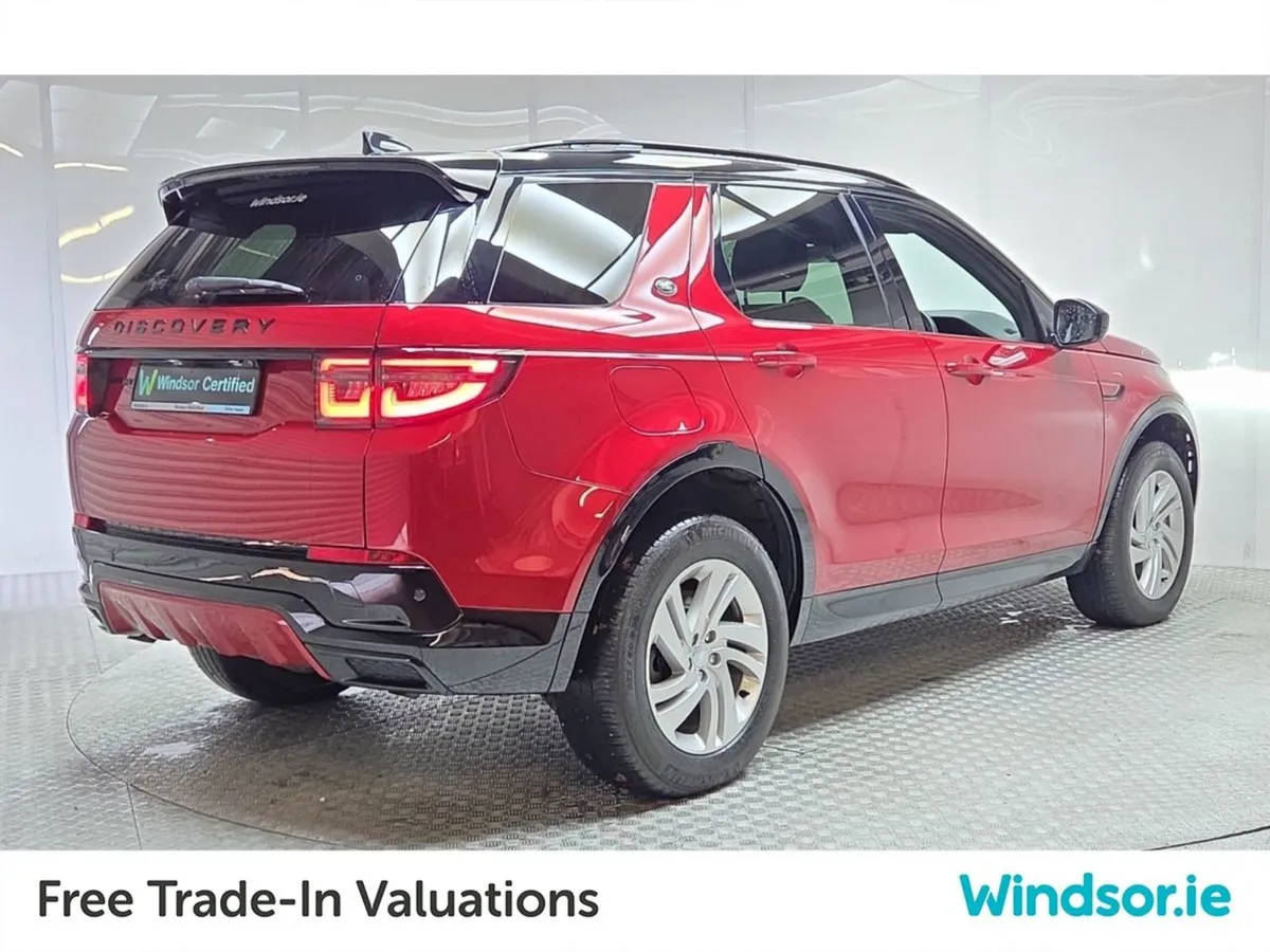 Land Rover Discovery Sport Dynamic SE P300e AWD A - Image 3