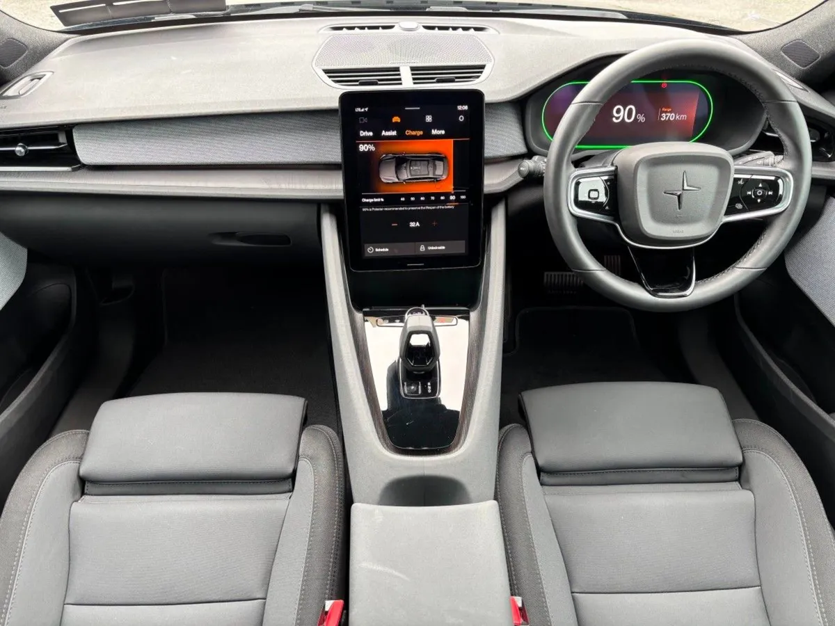 Polestar 2 Plus SM Long Range PAN Roof - Image 2