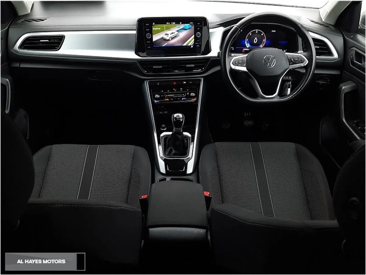 Volkswagen T-Roc  tiny Mileage 2.0 TDI  parking P - Image 2
