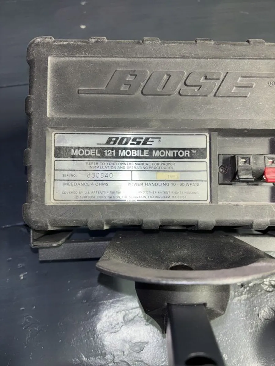 Bose speakers x 2 - Image 3