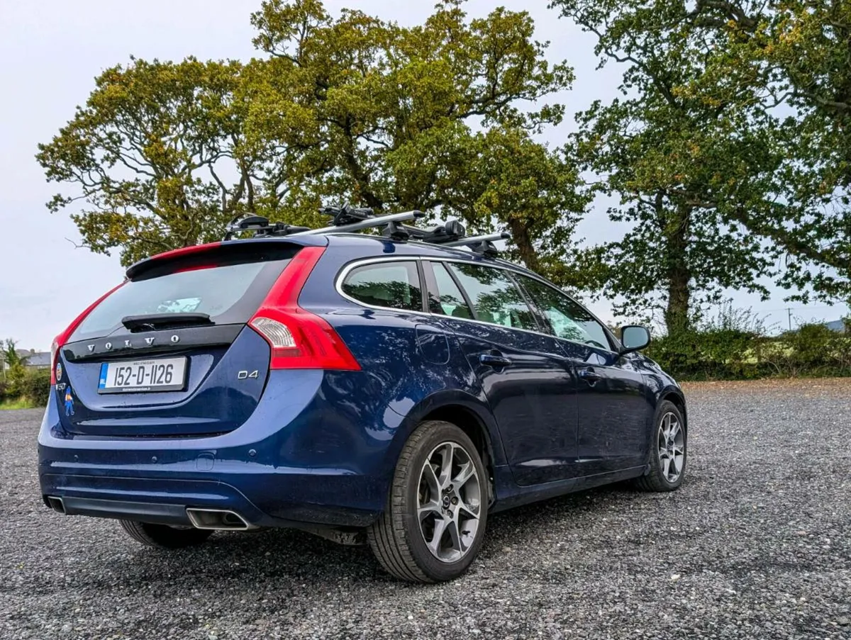Volvo V60 D4 Ocean Race Edition - Image 4
