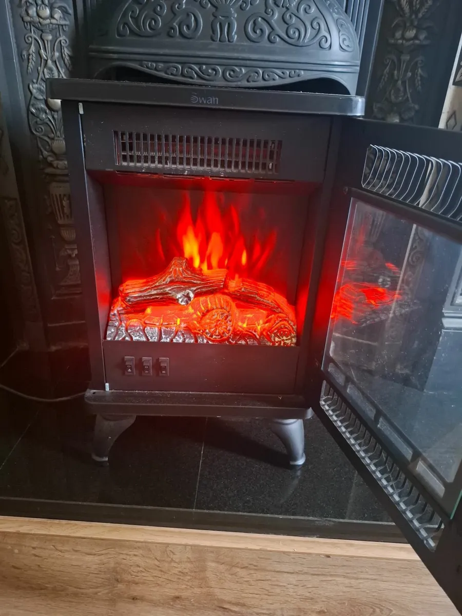 Swan Electric Heater - Image 3