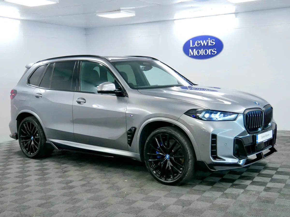 2025 BMW X5 50e M Sport Hybrid **DEPOSIT TAKEN** - Image 1