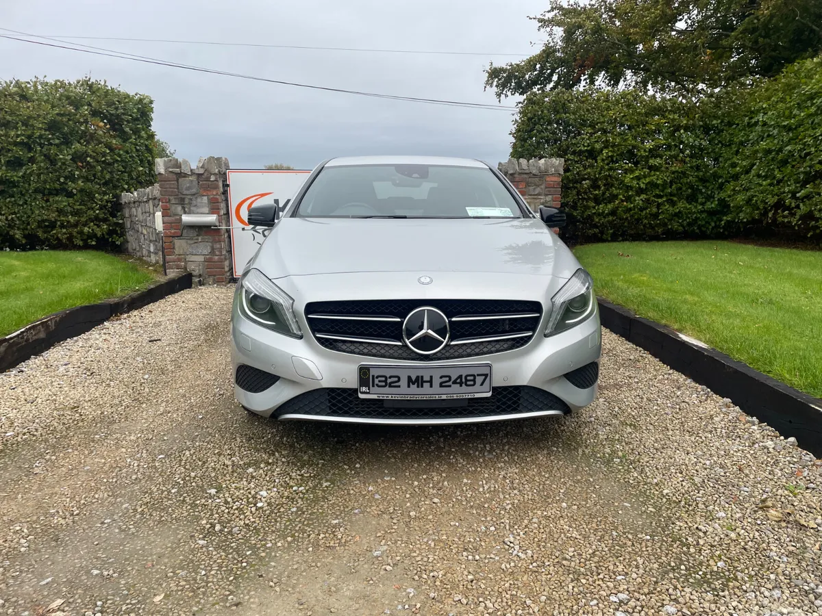 MERCEDES-BENZ A 180 1.6 AUTO STYLE MODEL - Image 2