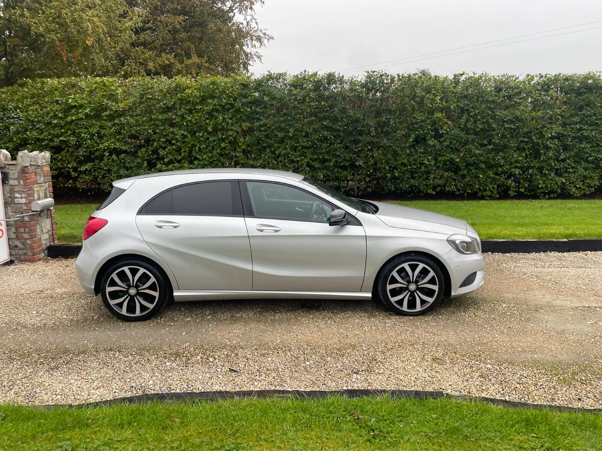 MERCEDES-BENZ A 180 1.6 AUTO STYLE MODEL - Image 4