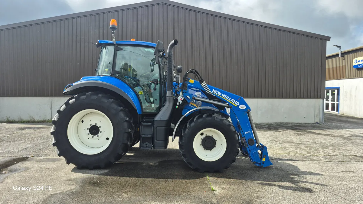 New Holland T5.120 - Image 3