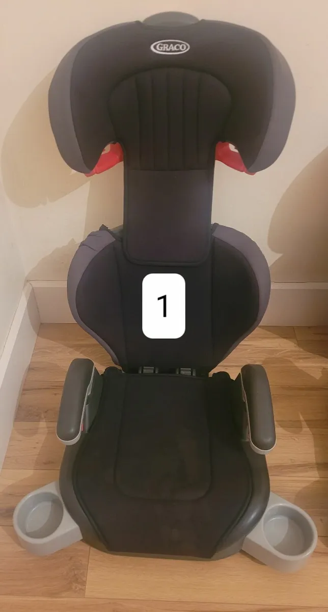 Car Seats - Image 2