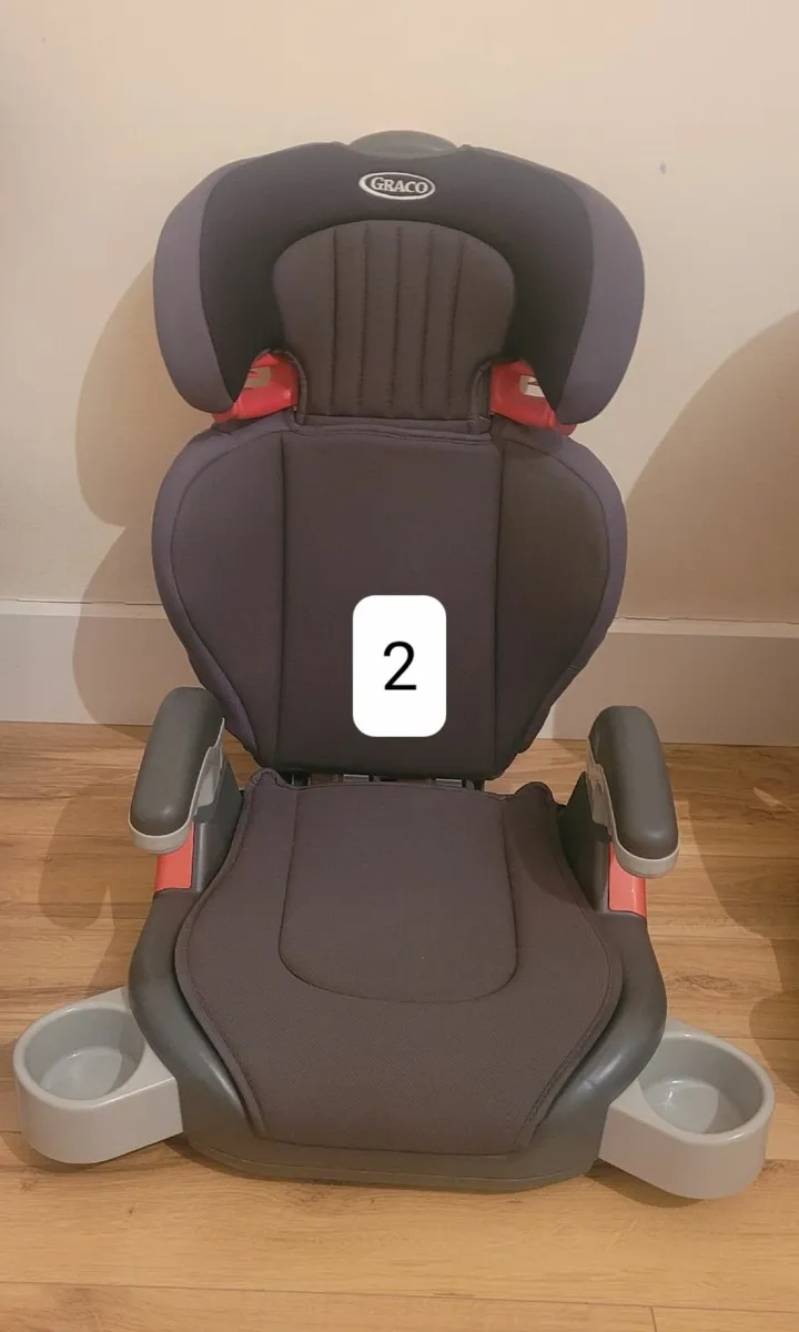 Car Seats - Image 3