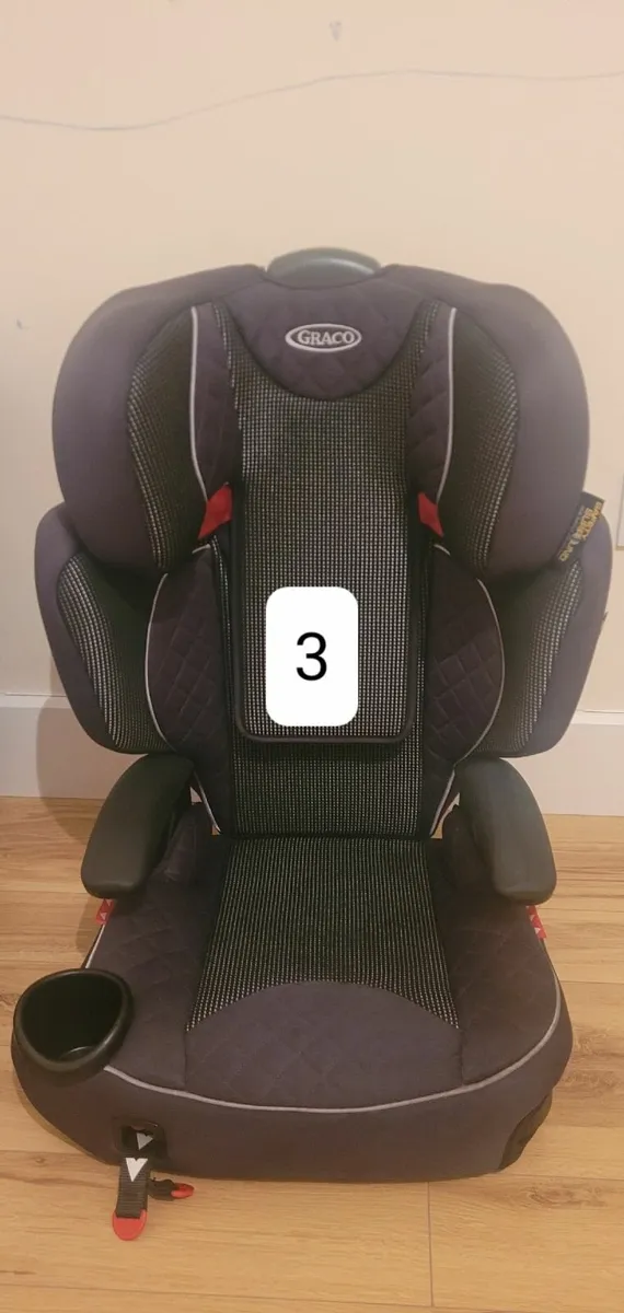 Car Seats - Image 4