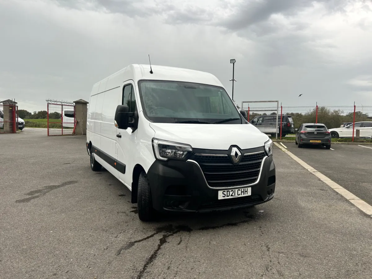 Renault Master 2021 - Image 1