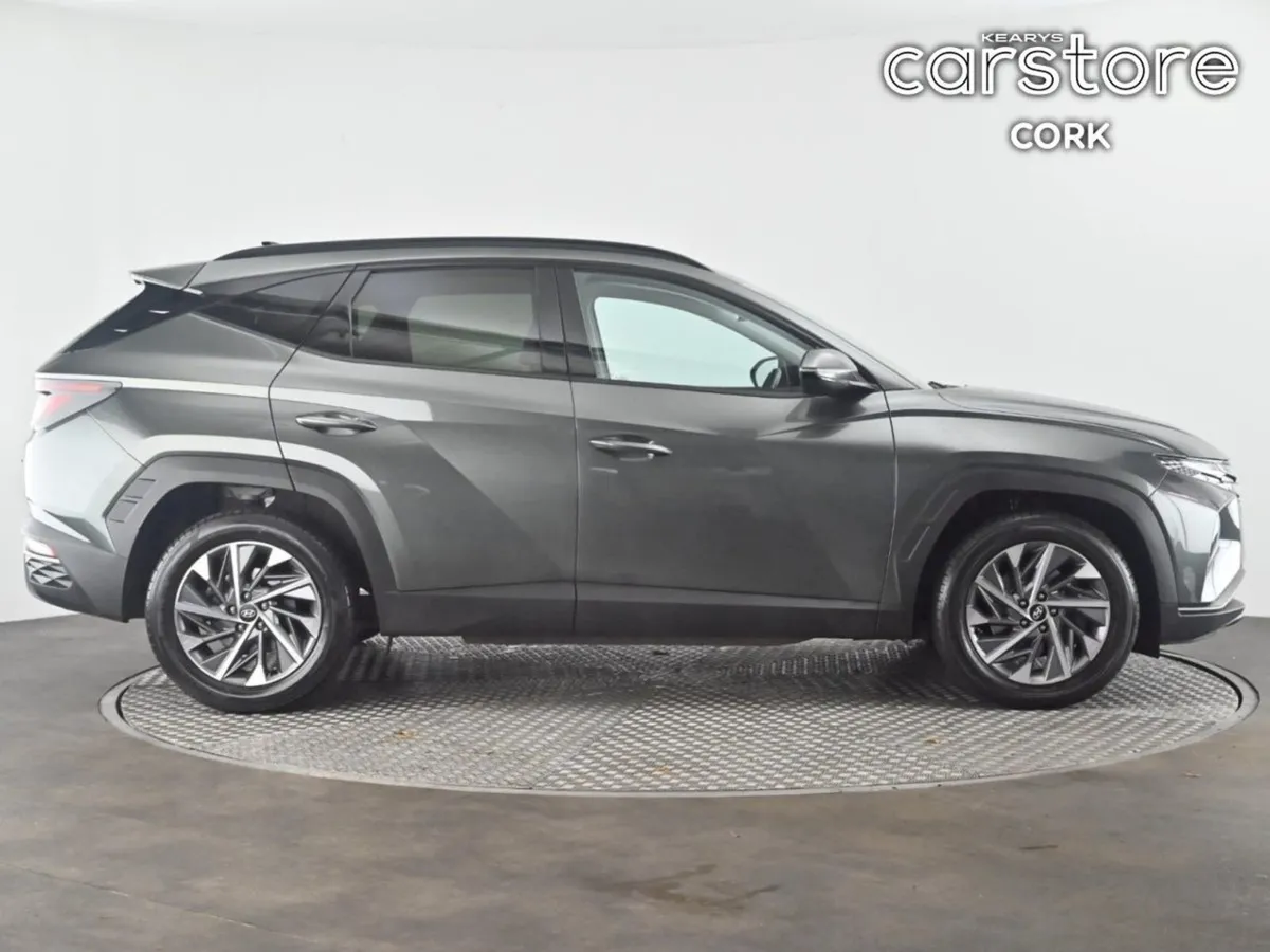 Hyundai Tucson 2WD Executive - Image 2