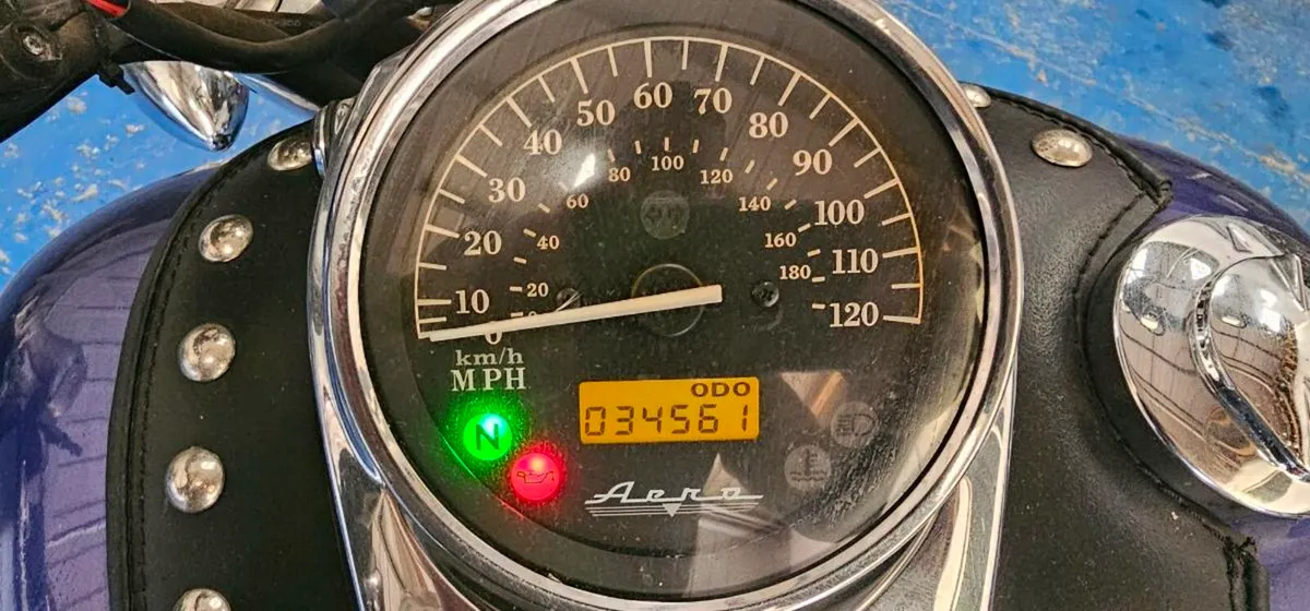 Honda shadow 750 - Image 2