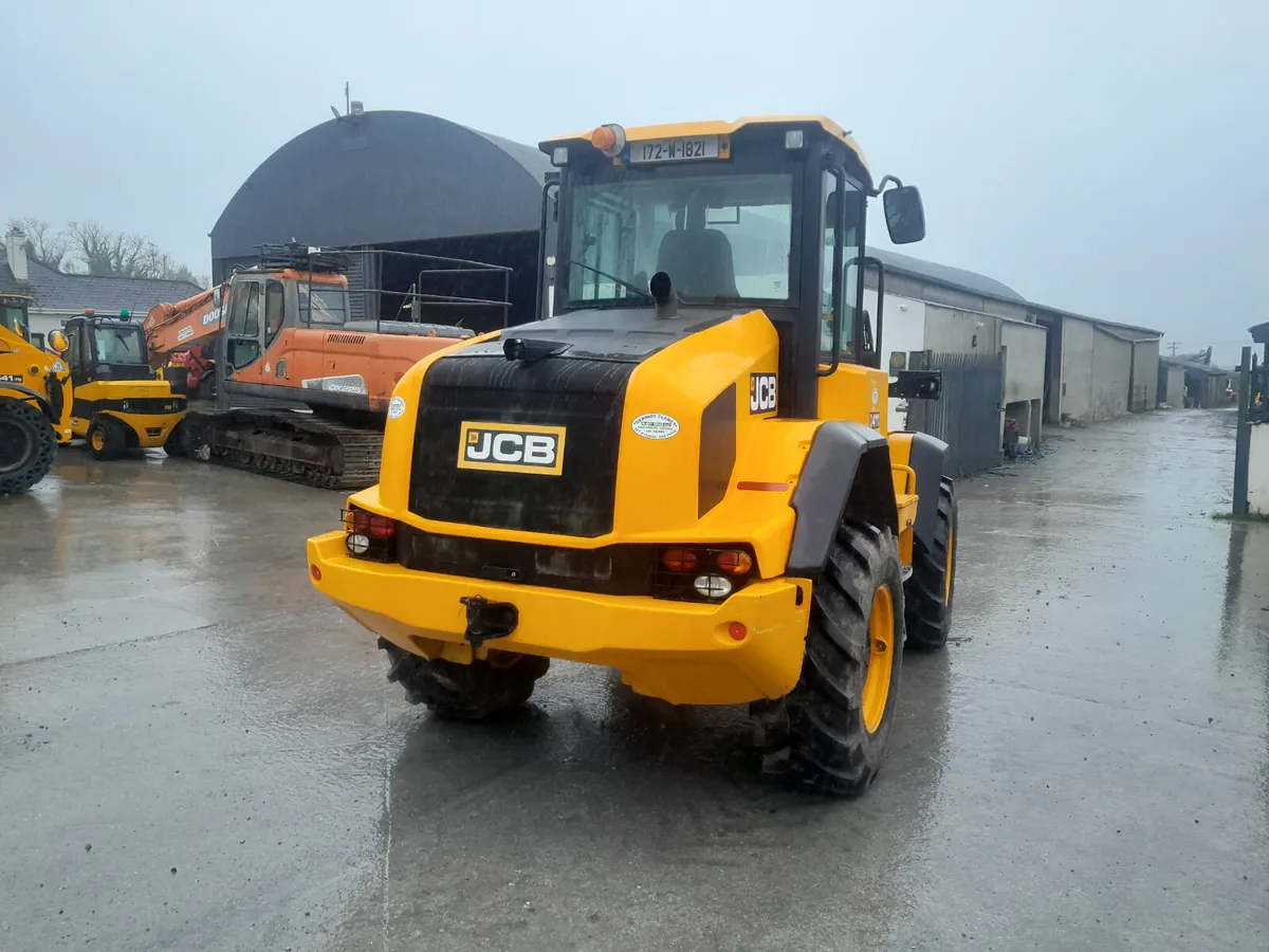 JCB 411 2017 (18024) - Image 4