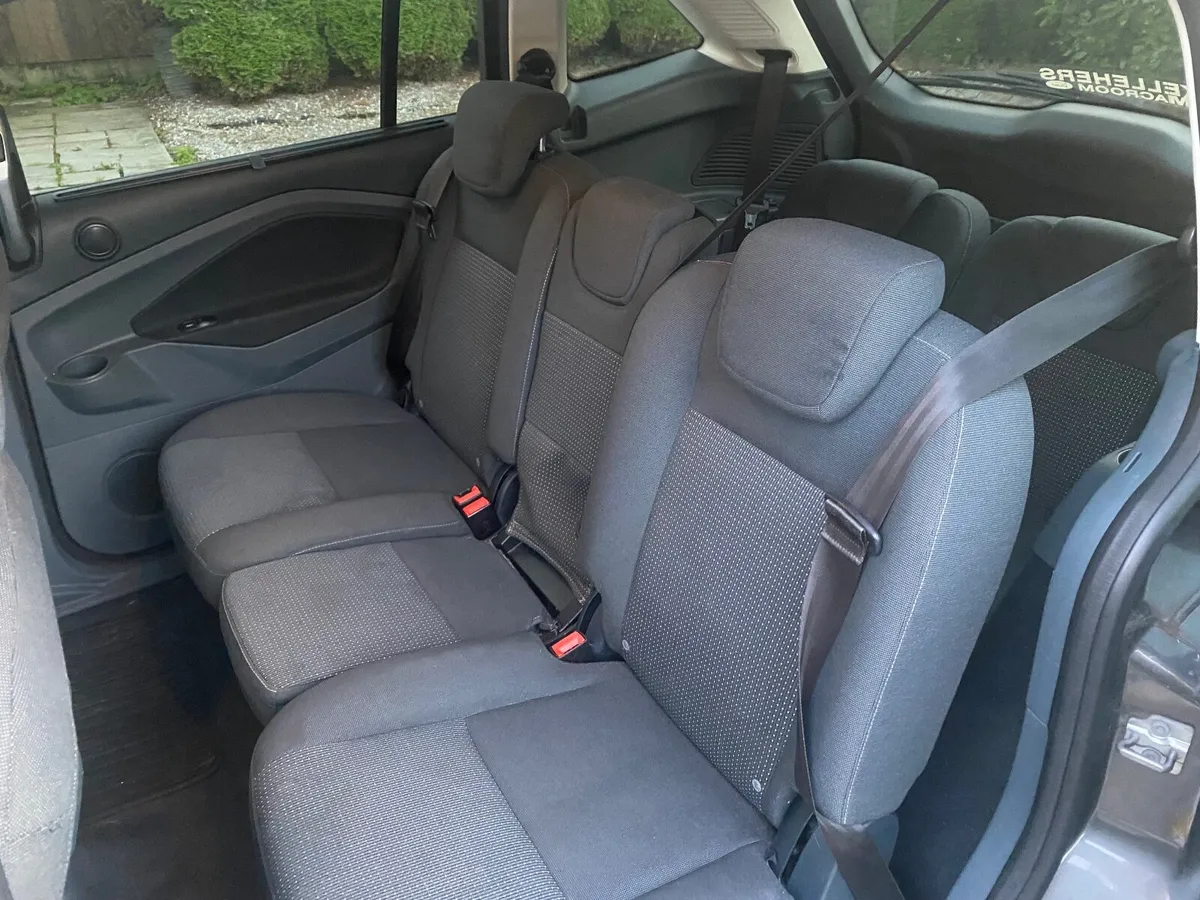 Ford Grand C-Max 2015 - Image 2