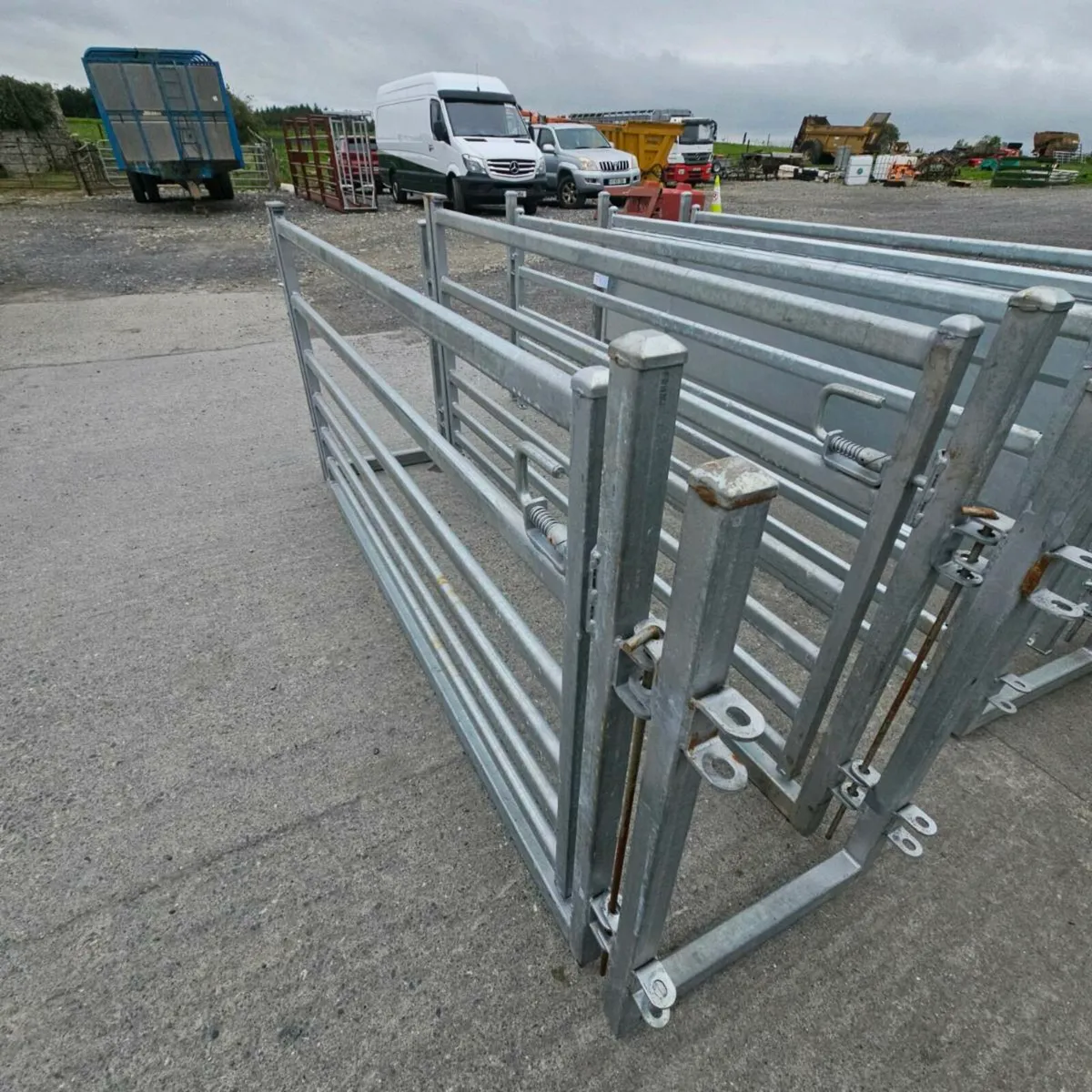 Clearance Auction 15th October - Image 3