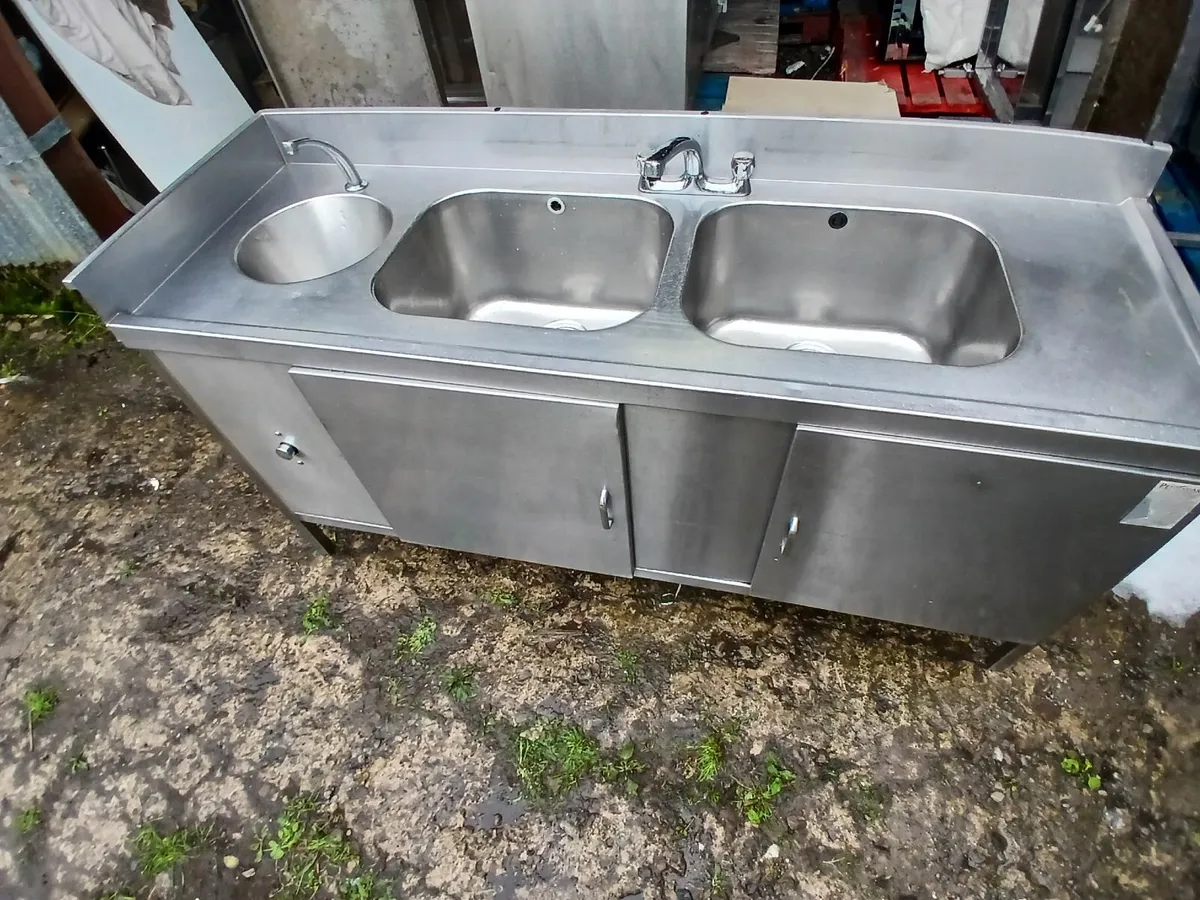 Staneless steel cabbinet double sink unit complete - Image 4