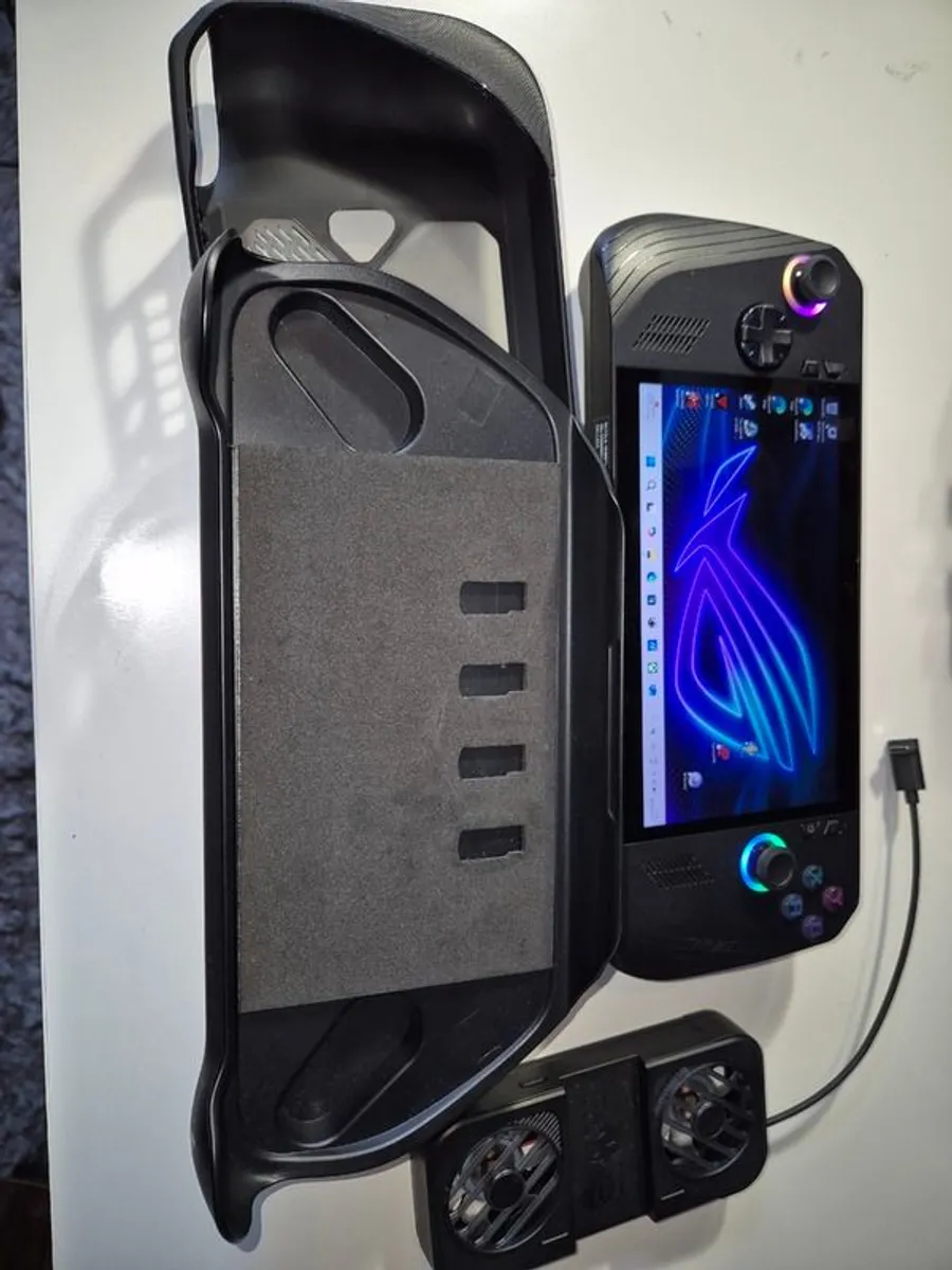 Asus Rog Ally X 2TB with Gulikit Hall Joysticks - Image 2