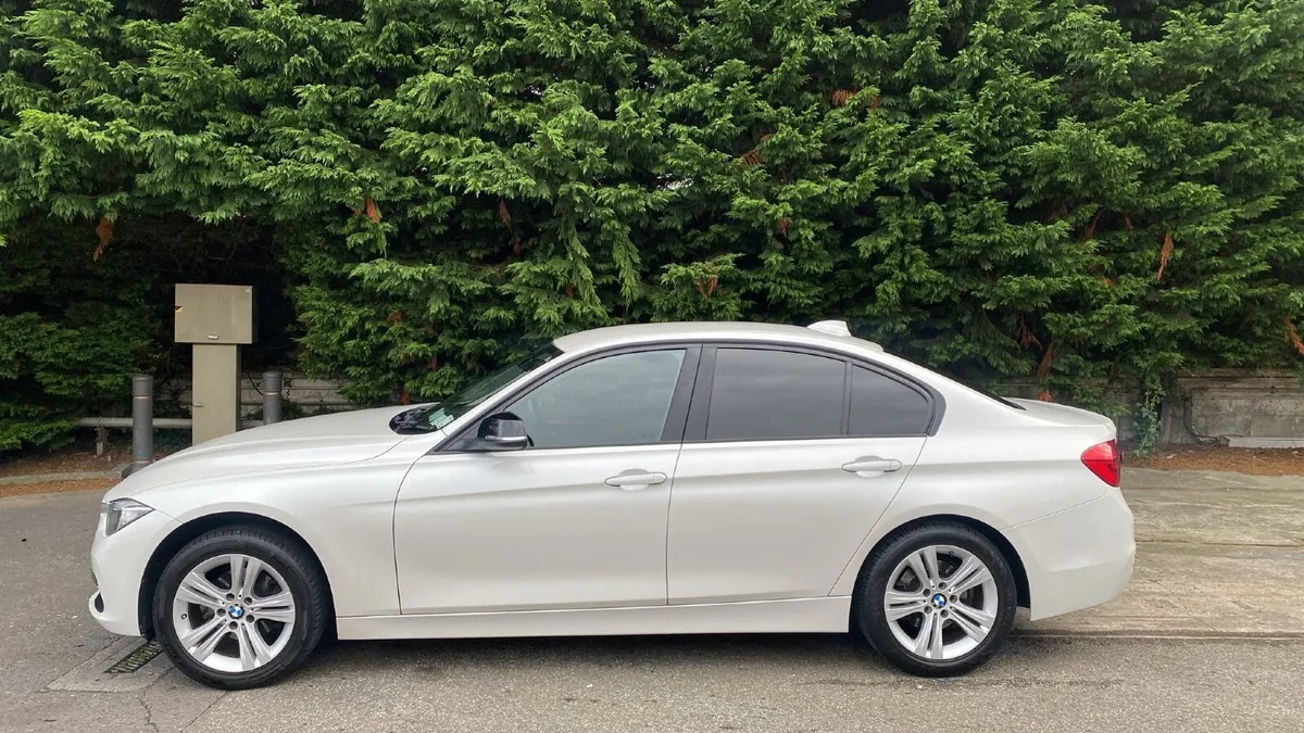 BMW 3 Series 316 2.0 D F30 Sport 4DR - Image 2