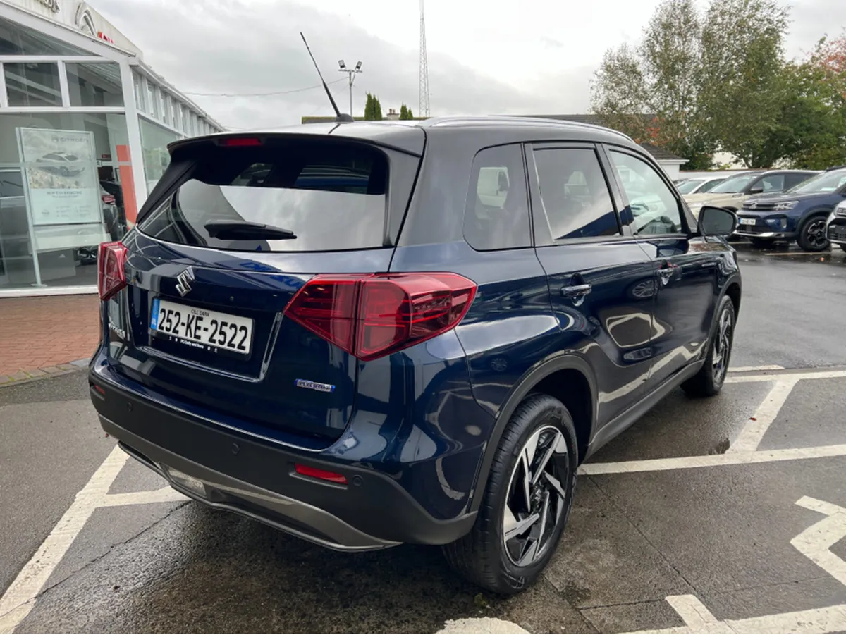 Suzuki Vitara 1.4 B/JET HYBRID ULTRA - Image 3