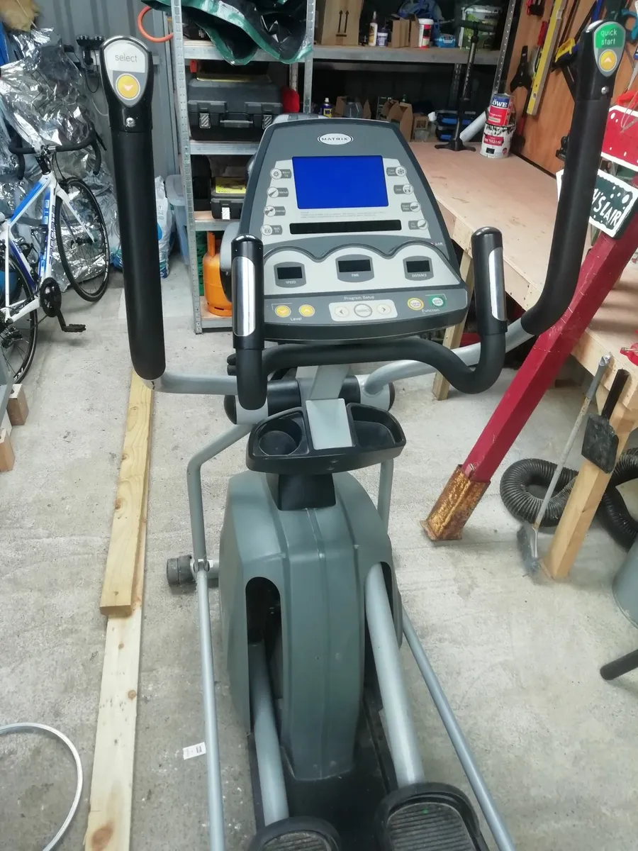 Cross trainer - Image 4