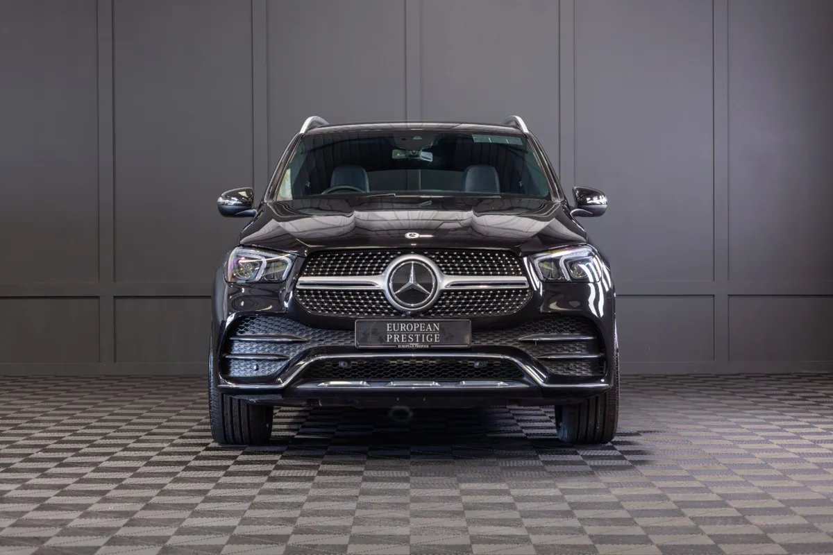 212 Mercedes-Benz GLE 350de AMG Line 4Matic - Image 2