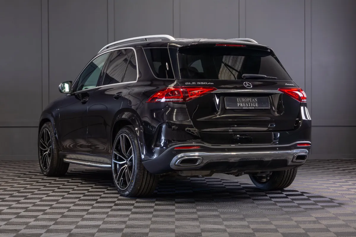 212 Mercedes-Benz GLE 350de AMG Line 4Matic - Image 4
