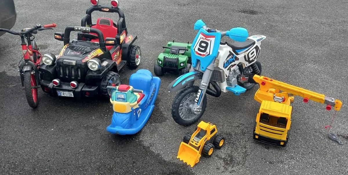 Boys outdoor toys - Image 3