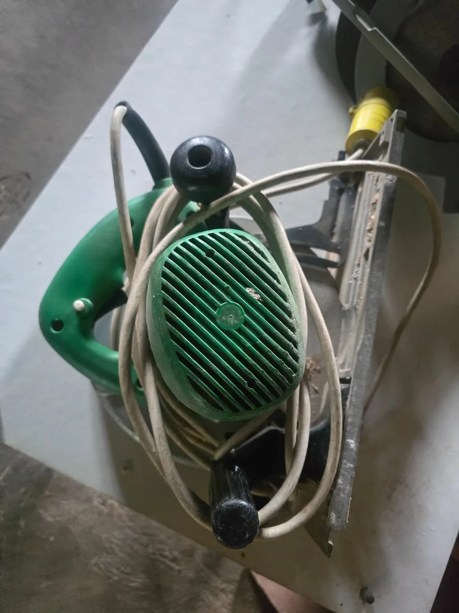 Hitachi Curcular or Roofing Saw - Image 3