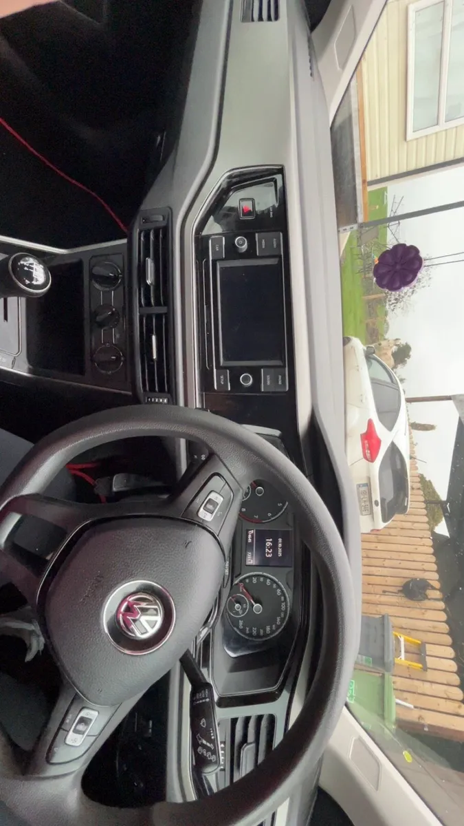 Red Volkswagen Polo 2019 - Image 3