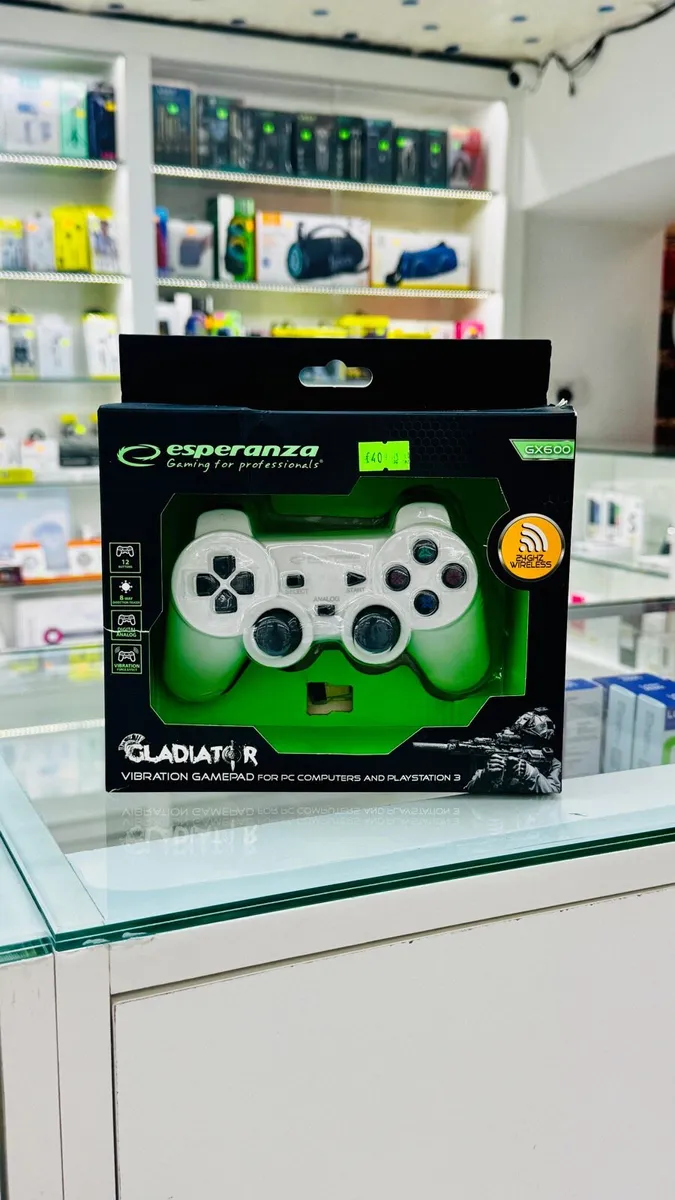 Wireless controller for PC and PlayStation 3