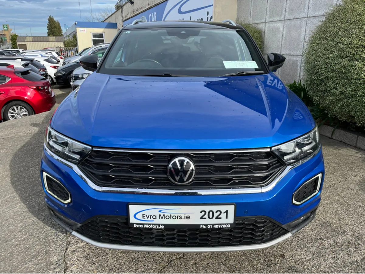 Volkswagen T-Roc SPORT AUTOMATIC 2.0 DIESEL //LOW - Image 3