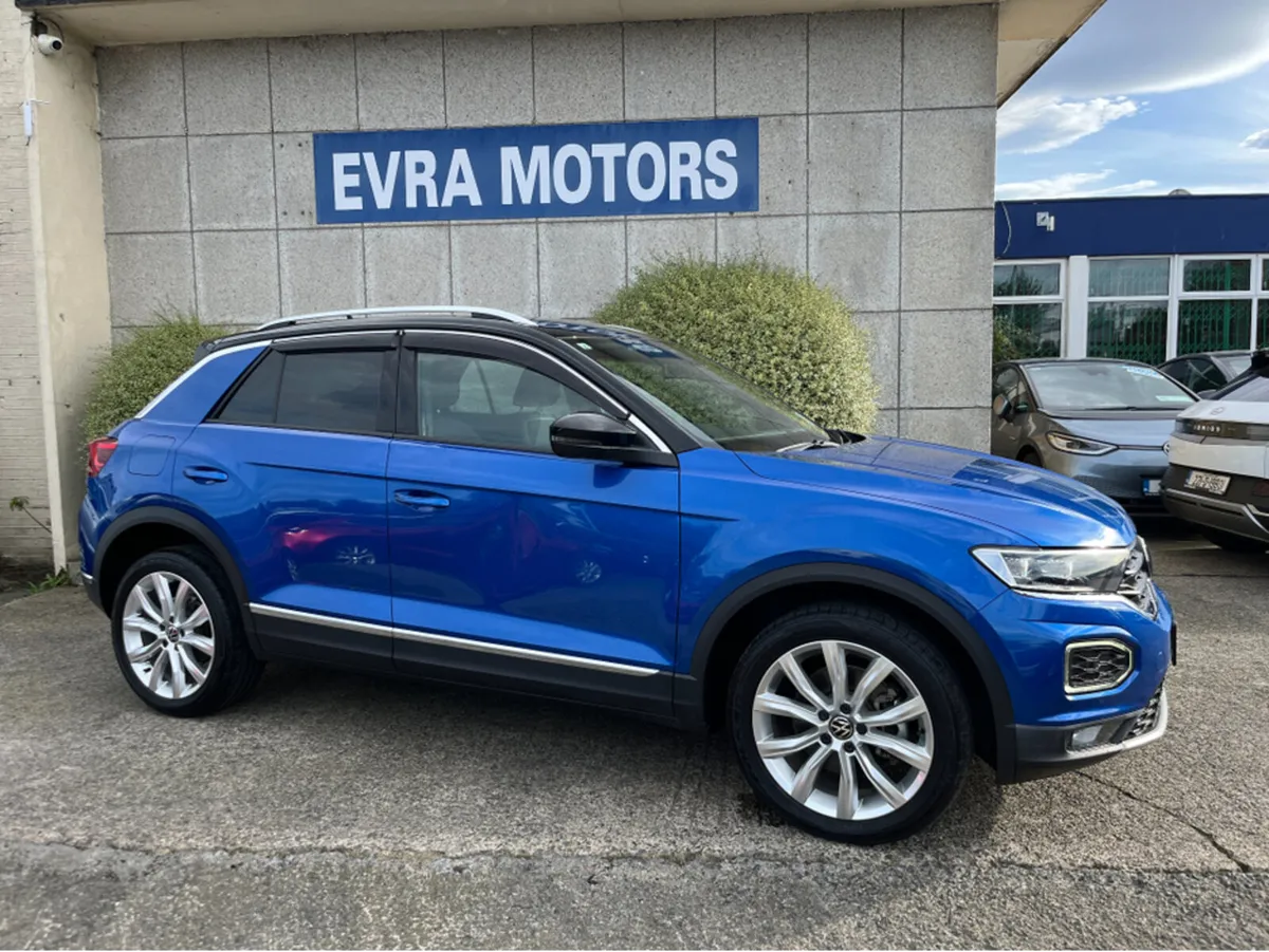 Volkswagen T-Roc SPORT AUTOMATIC 2.0 DIESEL //LOW - Image 4