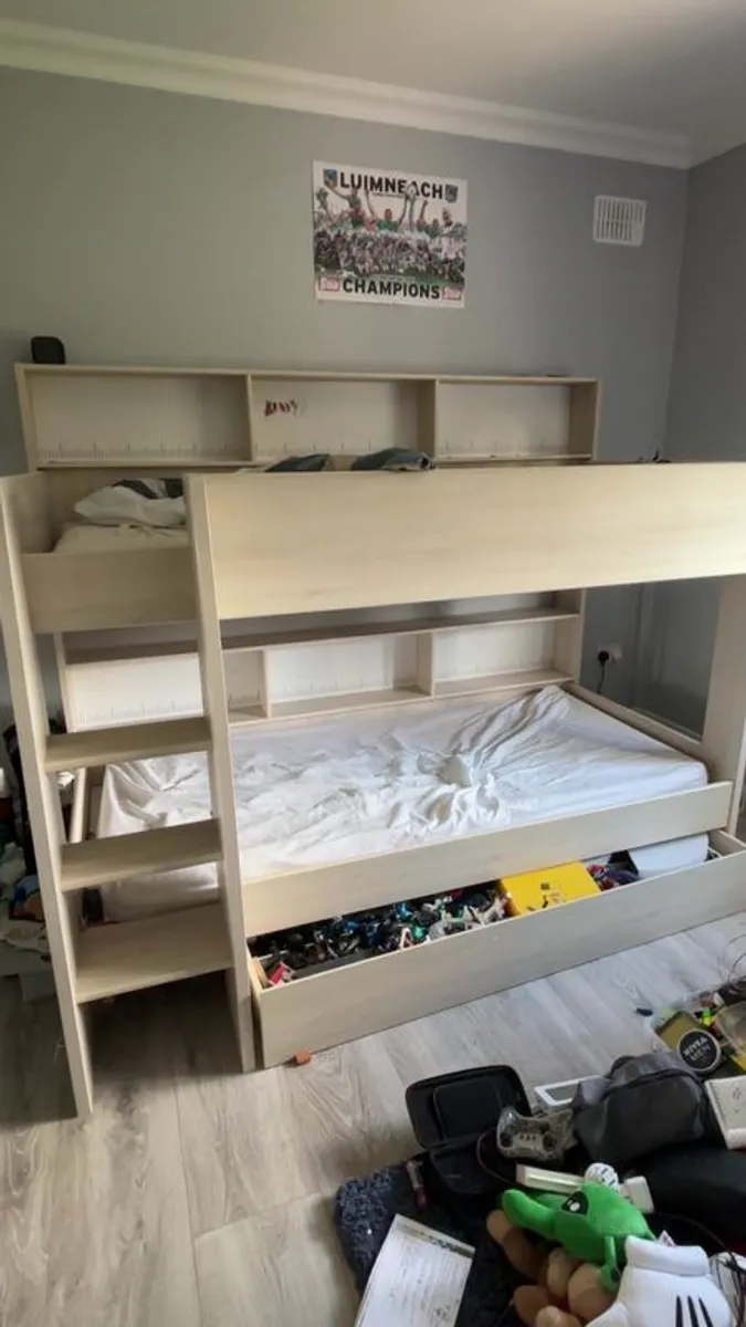 bunkbeds - Image 1