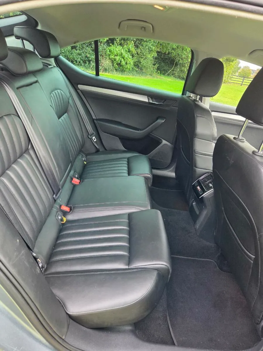 2018 SKODA SUPERB 2.O TDI EXECUTIVE - Image 4