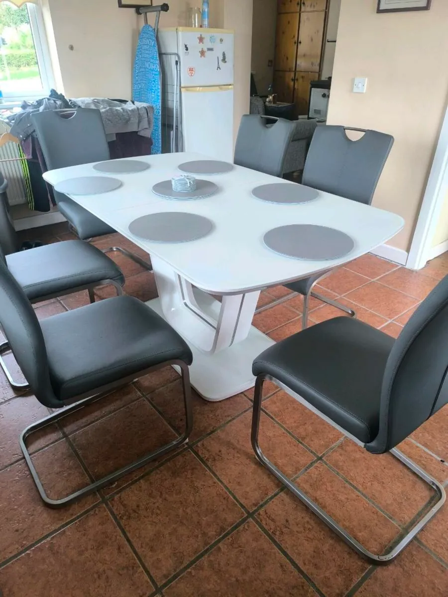 Modern 6-Seater Dining Table & Chairs Set - Image 1