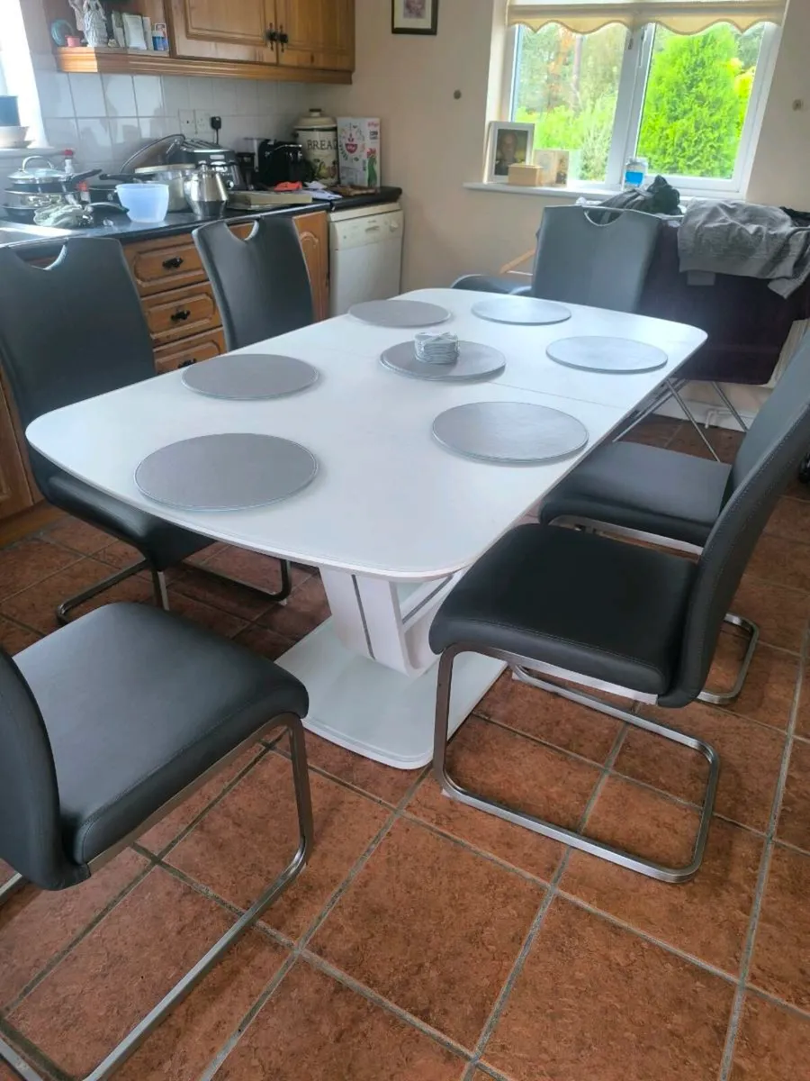 Modern 6-Seater Dining Table & Chairs Set - Image 2