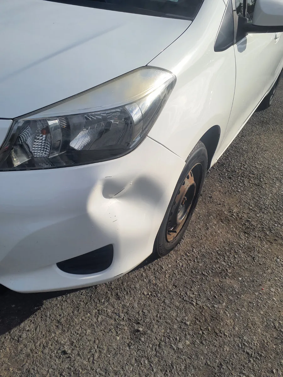 2012 Toyota Vitz - Image 3