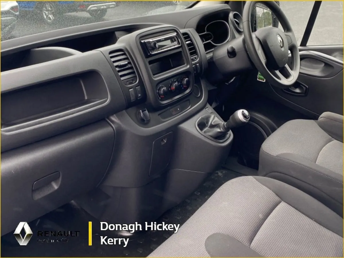 Renault Trafic Trafic Ll30 DCI 120 Business VAN - Image 2