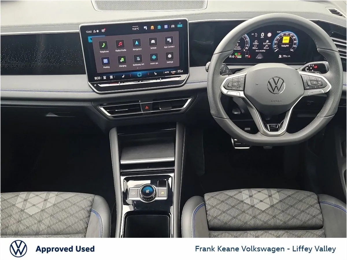 Volkswagen Tiguan R-line Auto 1.5 Phev 204HP - Image 2