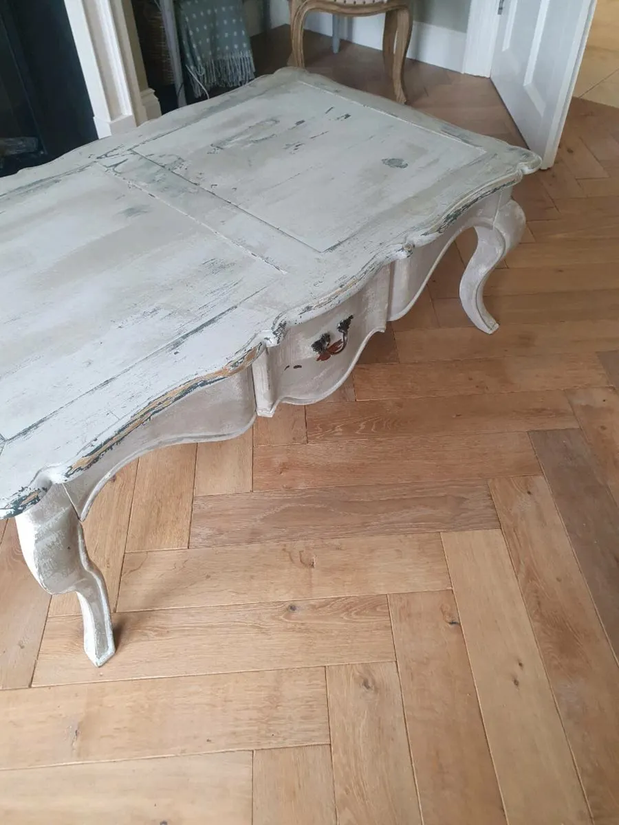 Queen Anne Style Coffee Table - Image 3