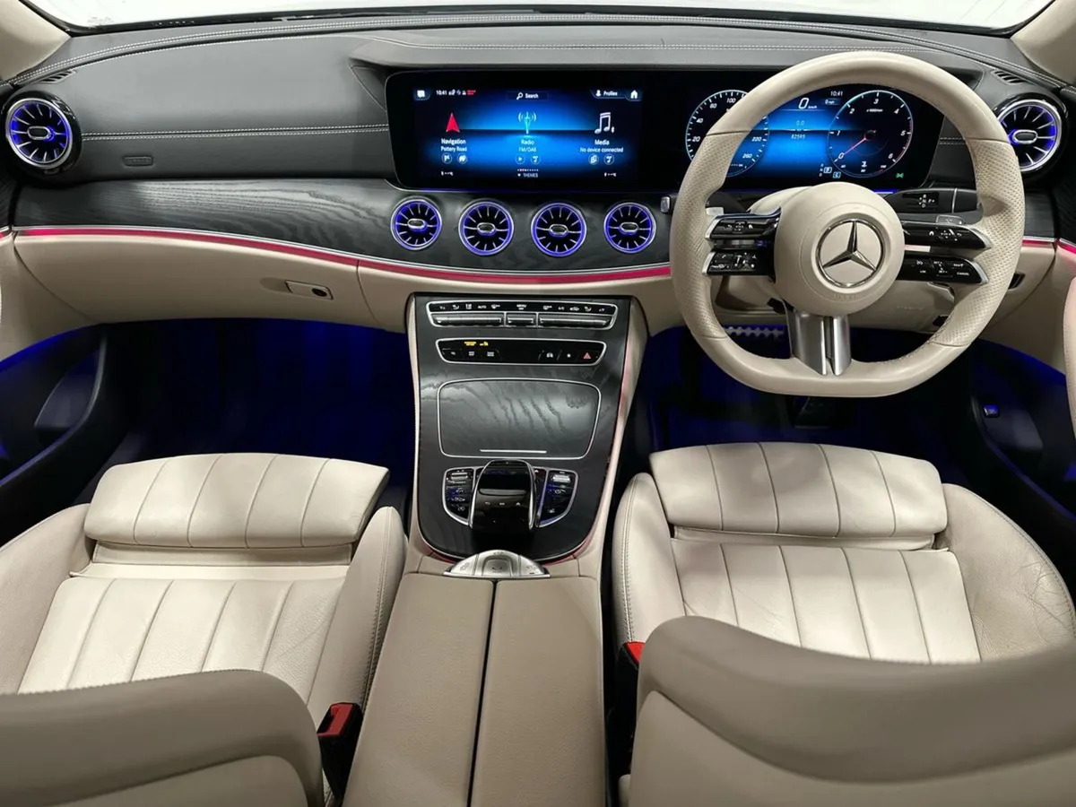Mercedes-Benz E-Class E220 D Cabrio AMG Line - Image 4