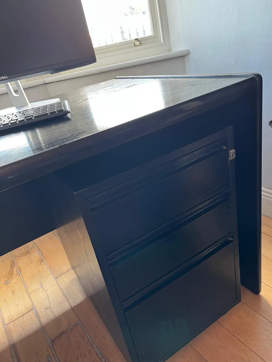 Desk, pedestal - Image 3